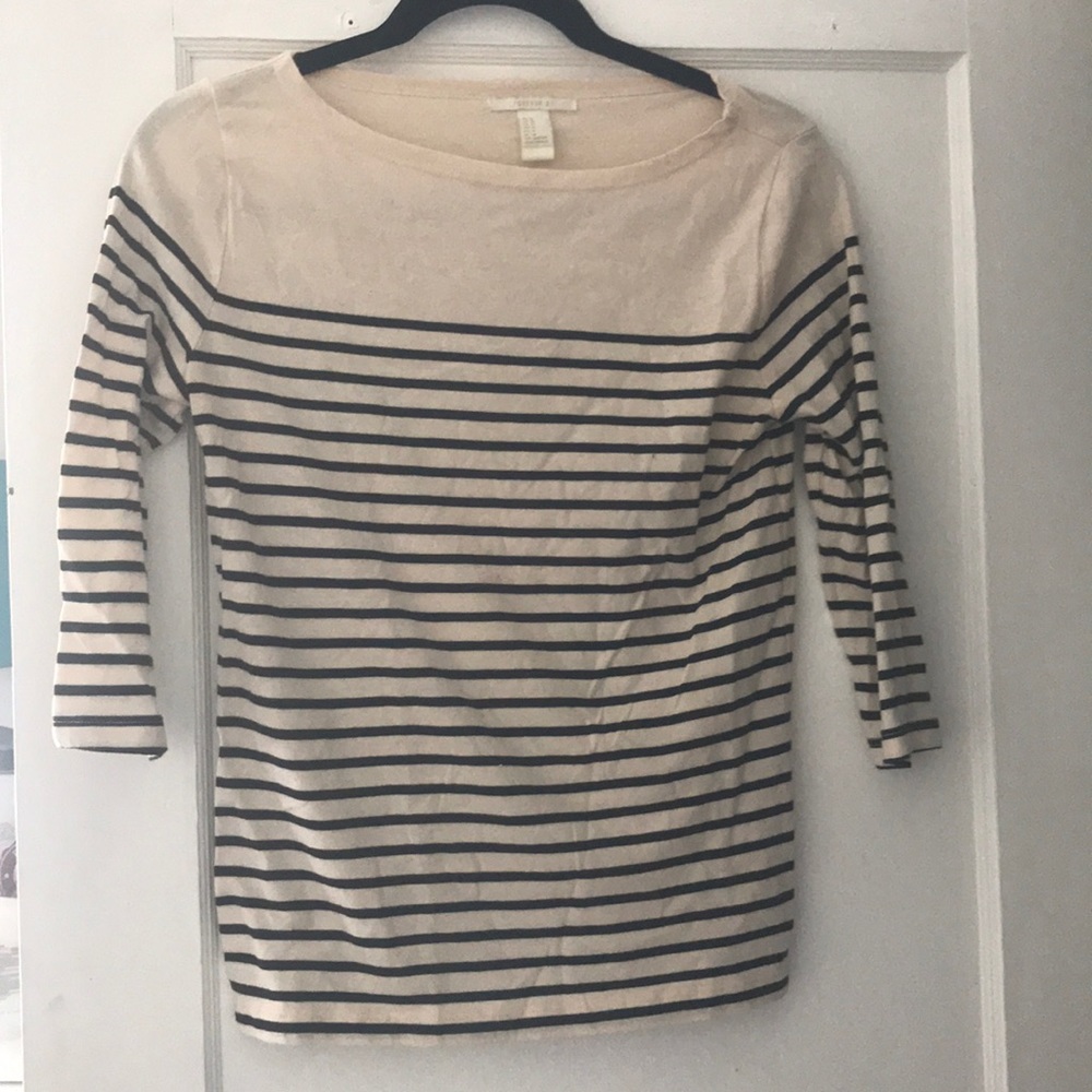 Striped 3/4 sleeve top